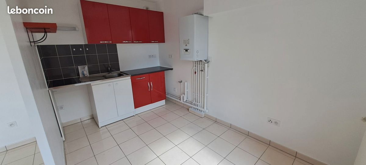Appartement a louer compiegne - 1 pièce(s) - 35 m2 - Surfyn