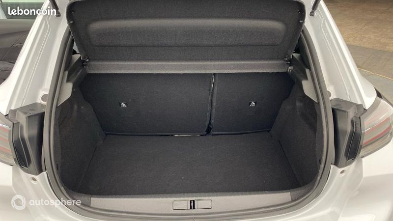 Peugeot 208 1.2 Hybrid 110ch Style e-DCS6 (image 14)