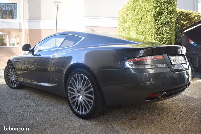 Aston martin DB9 COUPE V12 5.9L 477CH TOUCHTRONIC2 (image 11)