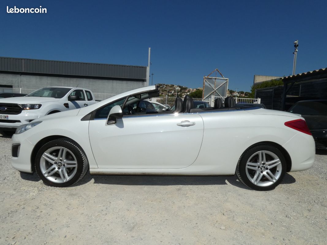 PEUGEOT 308 CC 2.0 HDi 163ch Féline (image 3)