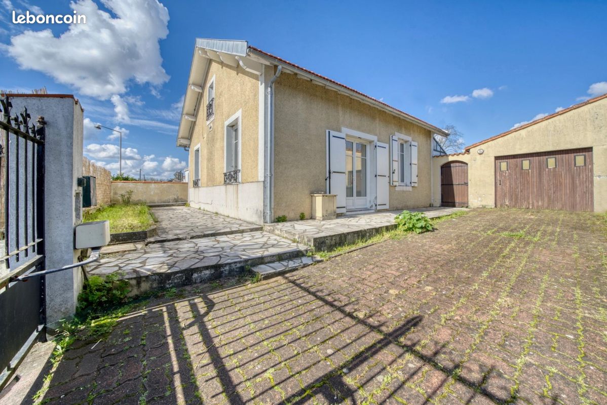 Maison 4 pièces 106 m² · à Saintes · 106 m² · 249 000 €