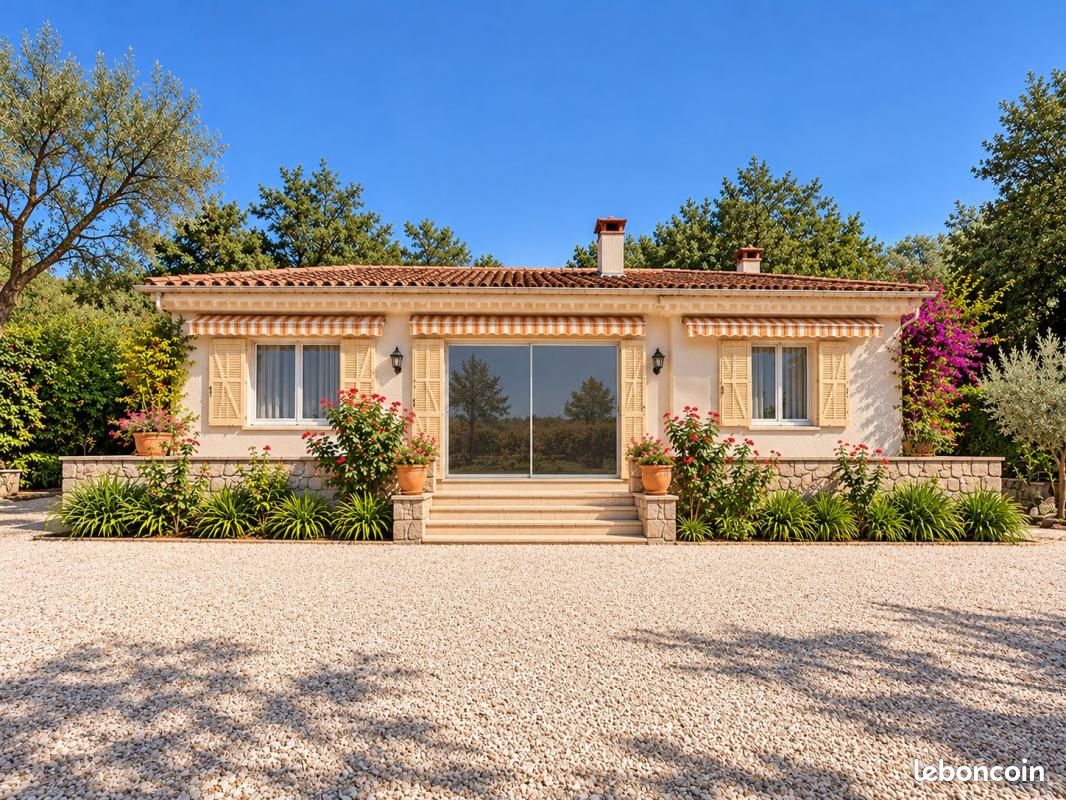 Maison 5 pièces 160 m² · à Hyères · 160 m² · 729 000 €