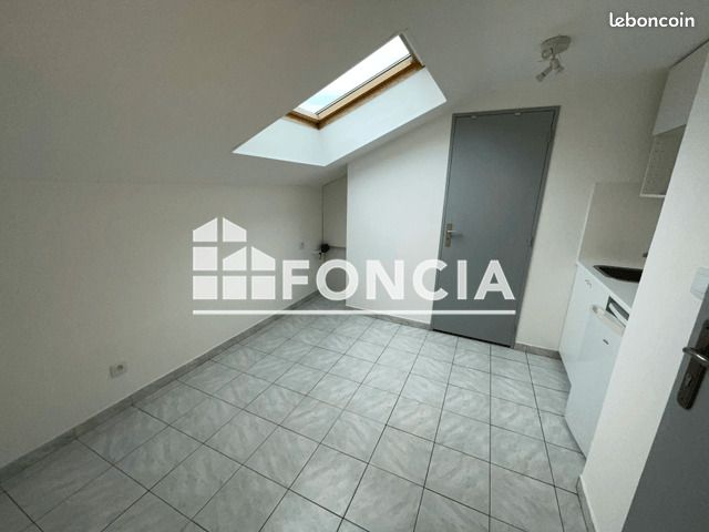 Appartement a louer fontaine - 1 pièce(s) - 16 m2 - Surfyn