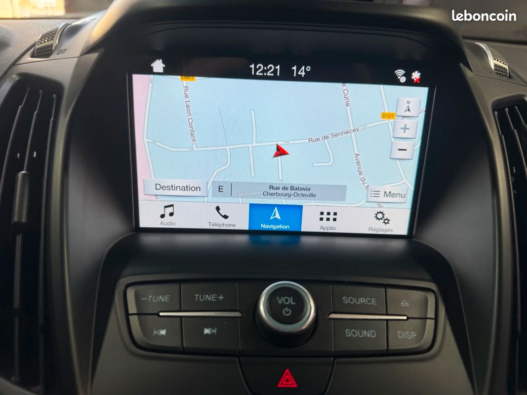 FORD KUGA 2.0 TDCi 180cv 4x4 Powershift ST-Line / CarPlay / Hayon Électrique / Caméra de Recul (image 43)