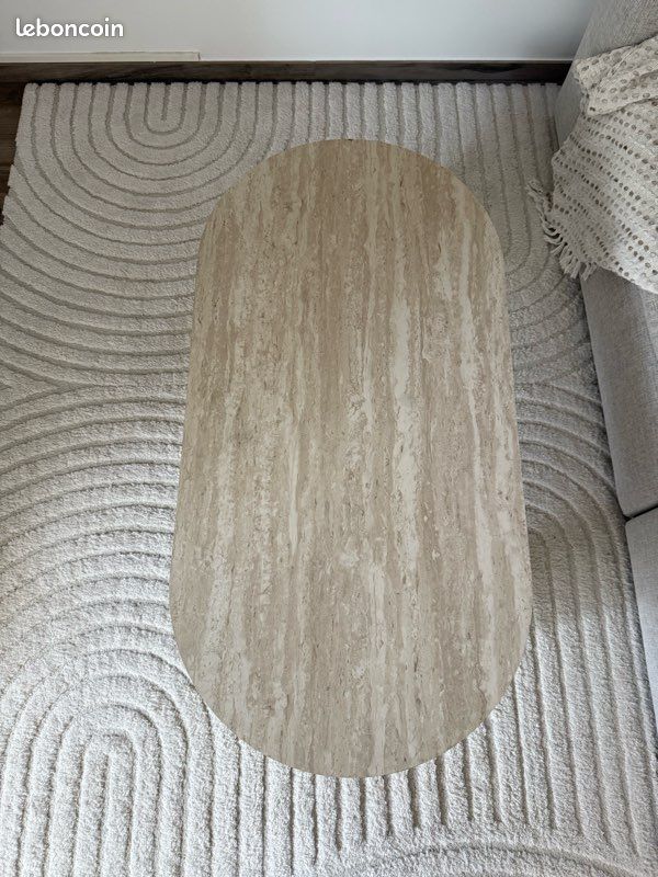 Table basse beige effet travertin (image 4)