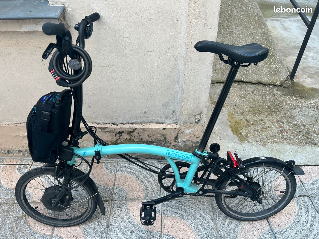 Vélo Brompton Électrique pliant Modèle C-Line H6L Green Vélos