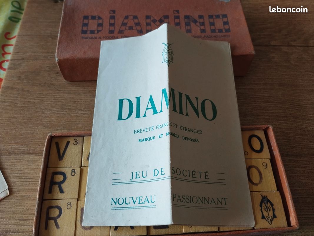 Jeu de société complet DIAMINO Le jeu de mots passionnant (lettres