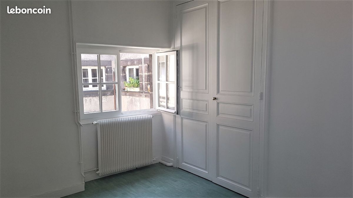 Appartement 1 pièce 31 m² · à Clermont-Ferrand · 31 m² · 500 €