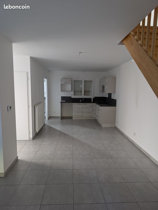 Maison 4 pièces 92 m² · à Ambérieu-en-Bugey · 92 m² · 255 900 €