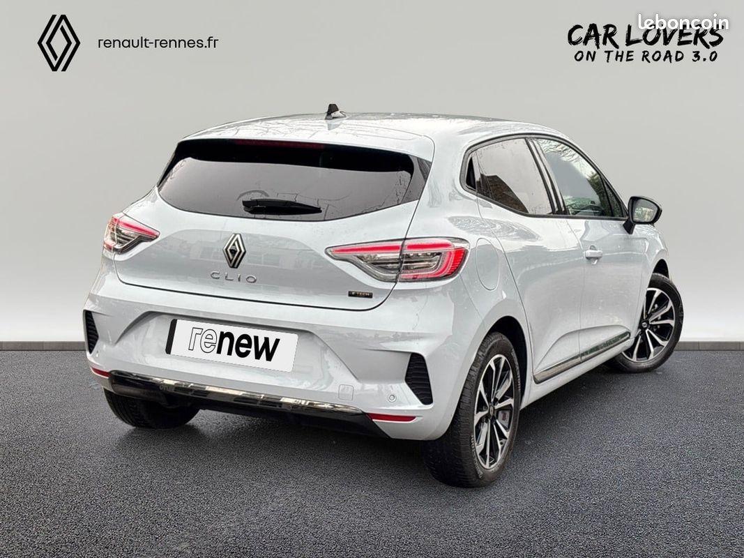 RENAULT Clio E-Tech full hybrid 145 ch GSR2 Techno (image 3)