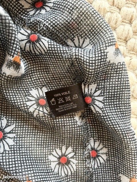 Foulard long femme en voile, Victorio & Lucchino (image 3)