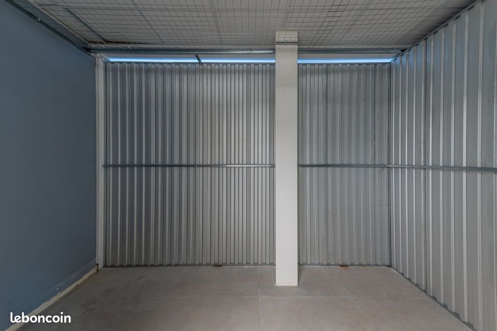 Parking 8 m² · à Roubaix · 8 m² · 139 €/mois
