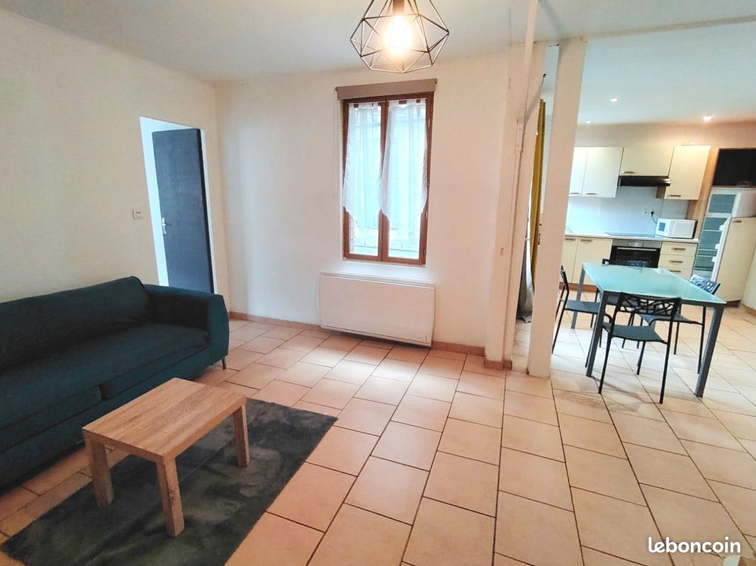 Appartement 2 pièces 41 m² · à Bourges · 41 m² · 590 €/mois