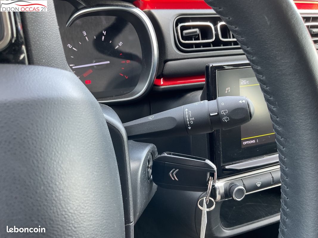 CITROEN C3 C3 BlueHDi 100 SS BVM6 Graphic (image 24)