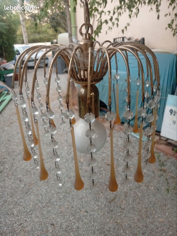 Lustre (image 1)