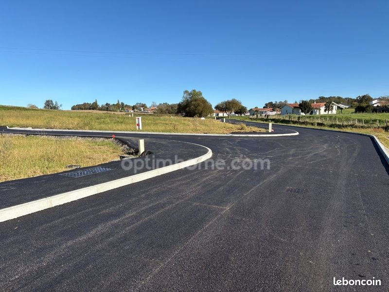 Terrain 795 m² Bidache · 49 000 €