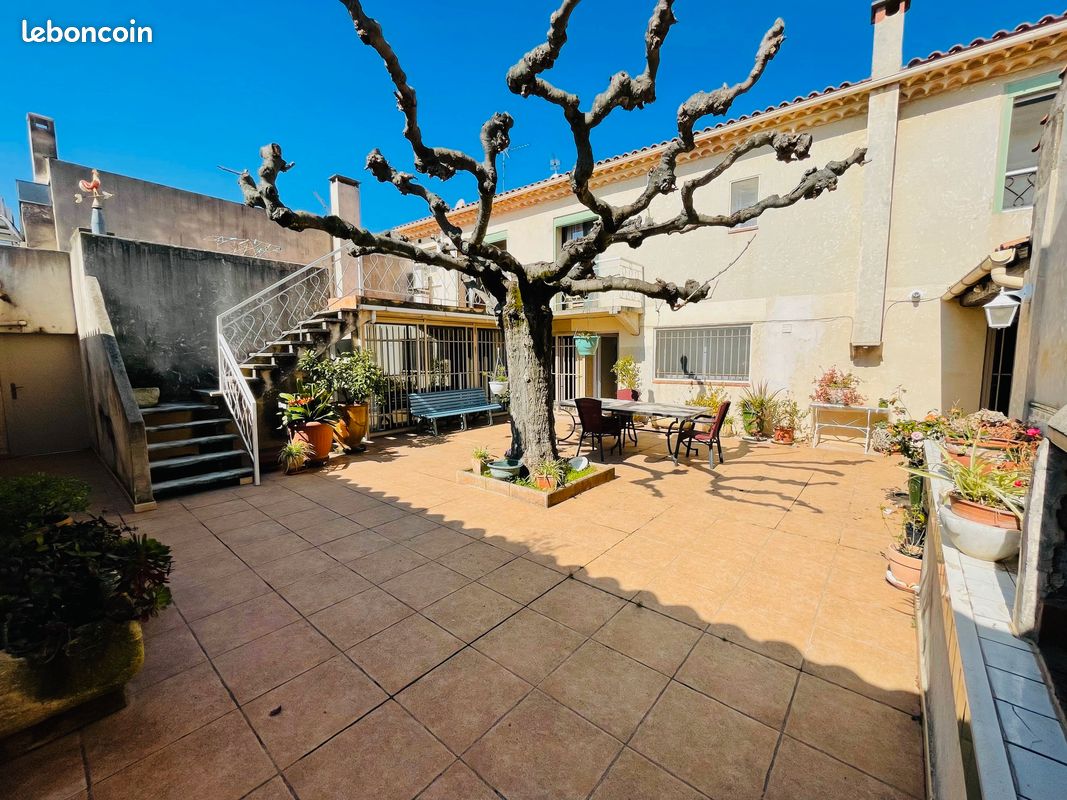 Maison 2 pièces 170 m² · à Bellegarde · 170 m² · 350 000 €