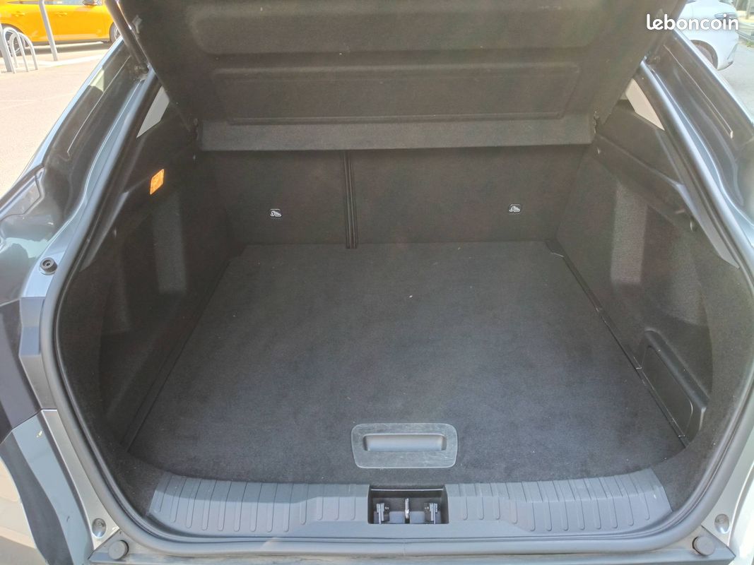 RENAULT Arkana E-Tech 145 Business (image 15)