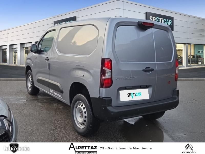Citroen Berlingo Van DANGEL 4X4 Taille M Diesel 130ch EAT8 Pack Premium Connect (image 7)
