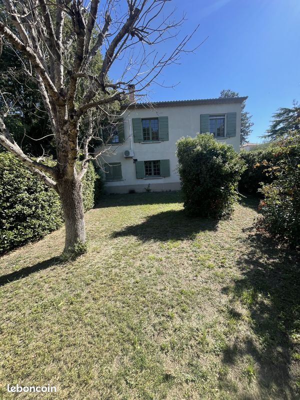 Maison 7 pièces 190 m² · à Pélissanne · 190 m² · 630 000 €