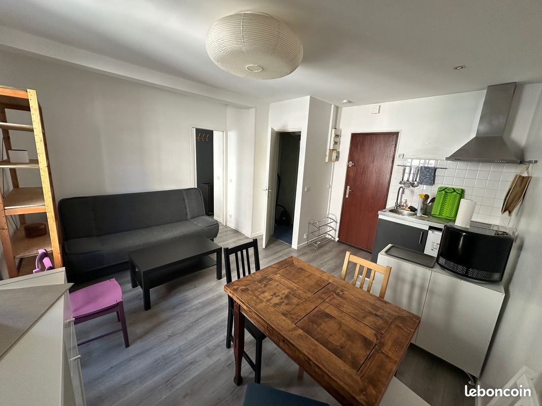 Appartement 2 pièces 28 m² · à Paris · 28 m² · 990 €/mois