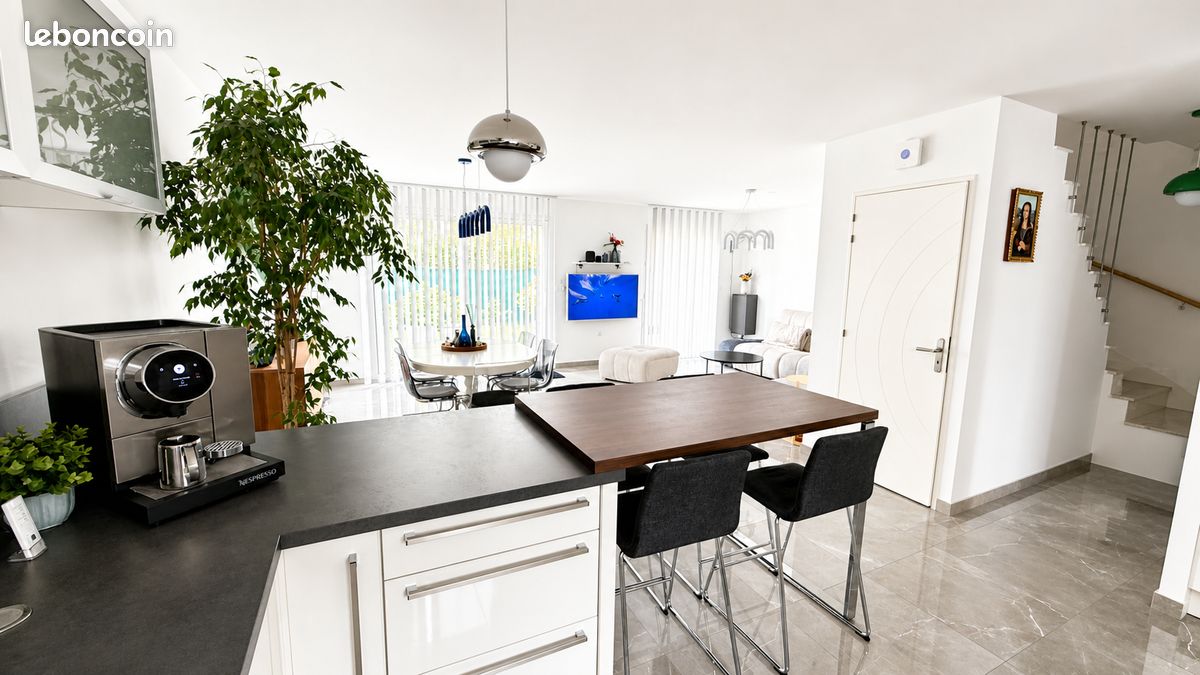 Maison 4 pièces 110 m² · à Saint-Pryvé-Saint-Mesmin · 110 m² · 340 000 €