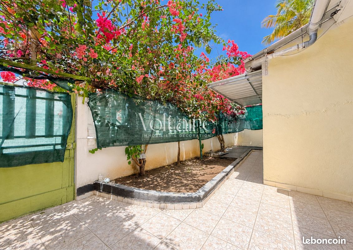 Appartement 5 pièces 85 m² · à Basse-Terre · 85 m² · 135 000 €