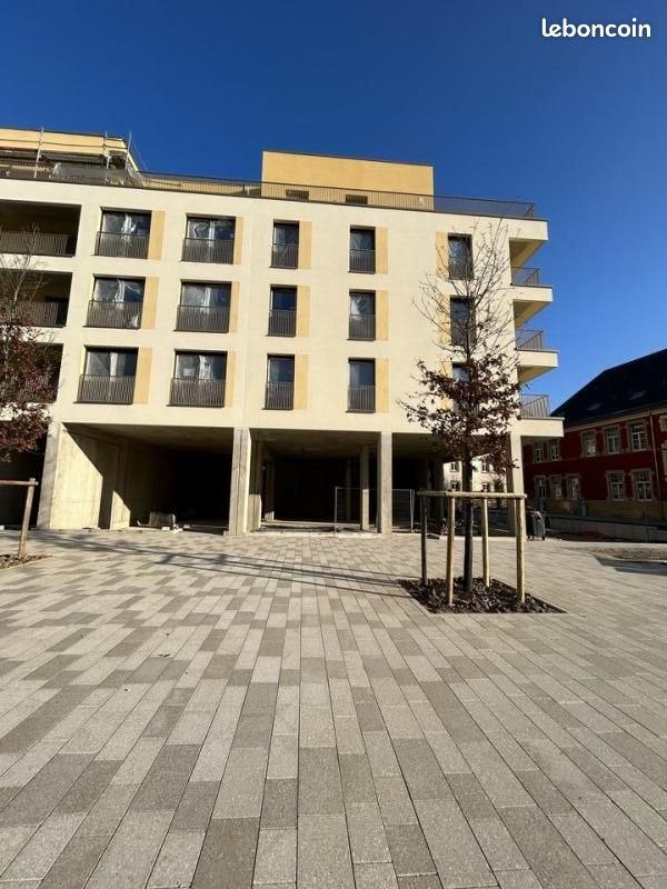 Local bureaux 257 m² (image 3)