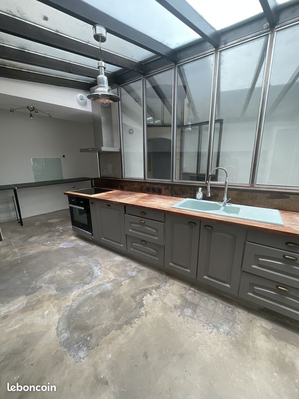 Appartement 2 pièces 76 m² · à Pont-Saint-Esprit · 76 m² · 85 000 €