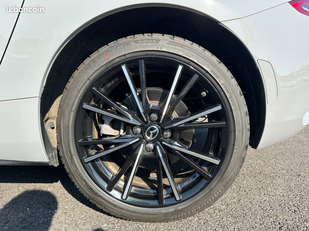 MAZDA MX-5 RF 2.0L SKYACTIV-G 184 ch Exclusive-Line (image 18)