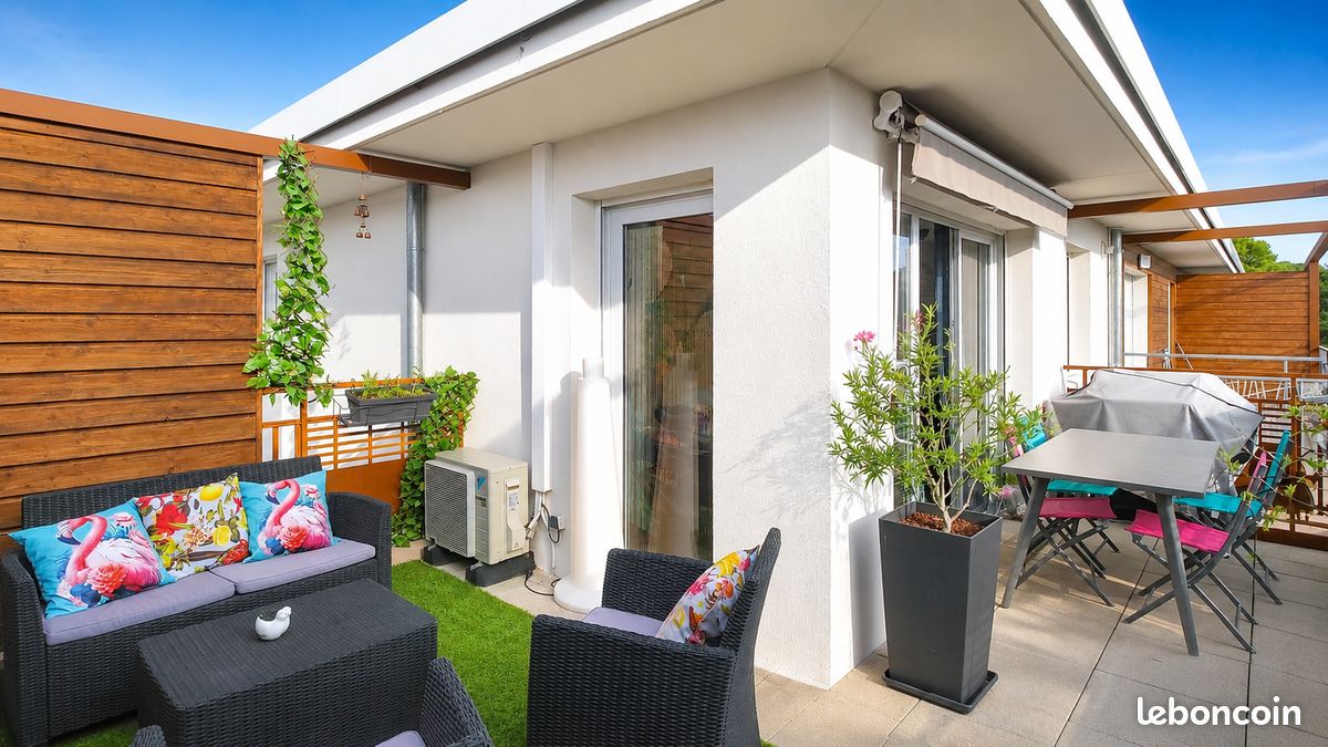 Appartement 2 pièces 43 m² · à Fréjus · 42,8 m² · 229 000 €