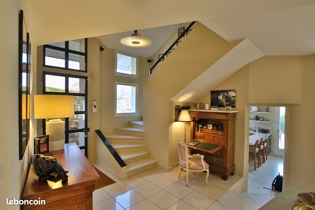Maison 6 pièces 196 m² · à Claix · 196 m² · 745 000 €