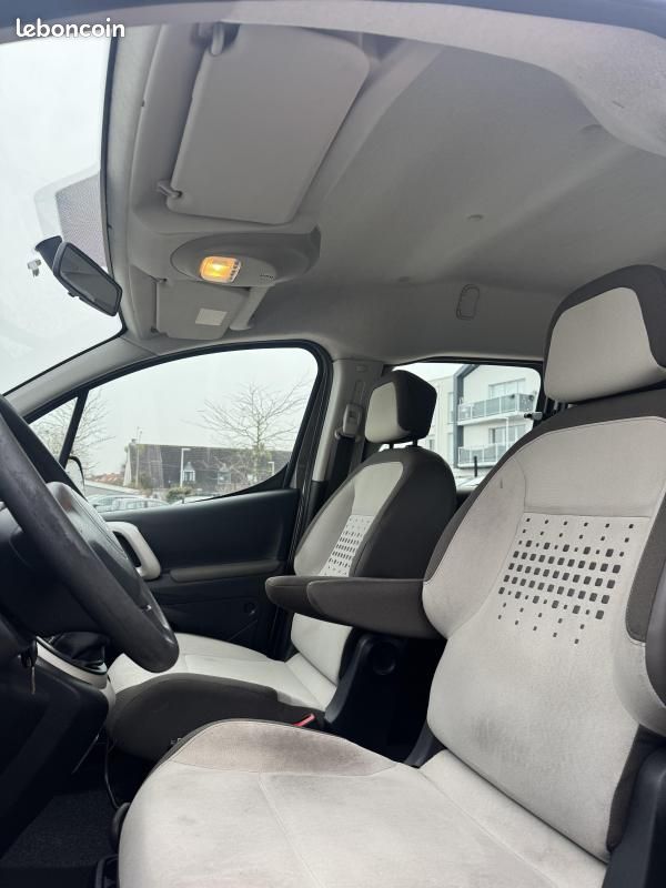 Citroën Berlingo MULTISPACE 1.6 e-HDI 92Ch PHASE 2 GAR 3M (image 6)
