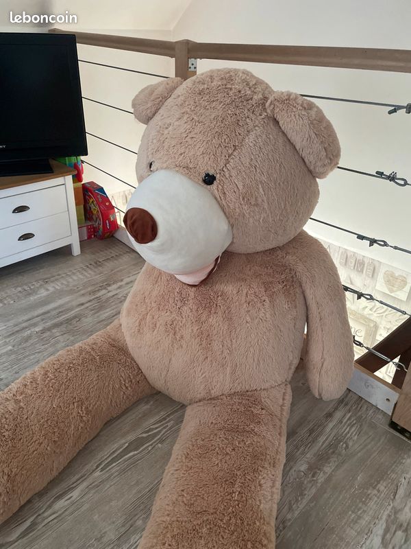Ours en peluche 2 m (image 2)