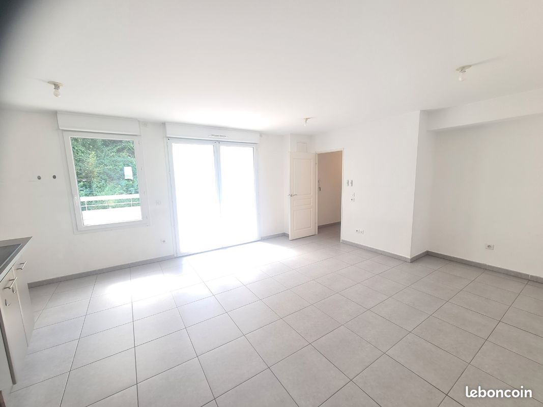 Appartement 2 pièces 53 m² · à Poisat · 53 m² · 185 000 €