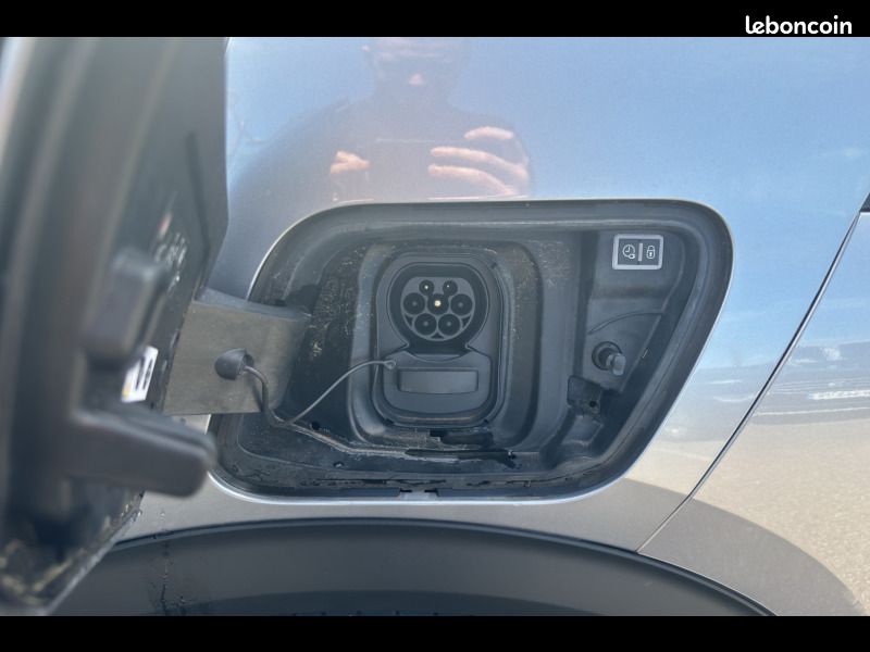 Peugeot 2008 Electrique 54 kWh 156 ch Allure (image 19)