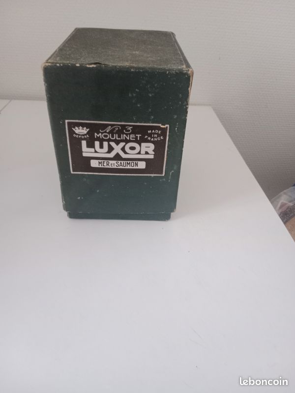 moulinet de pêche ancien LUXOR pezon-michel mer et saumon