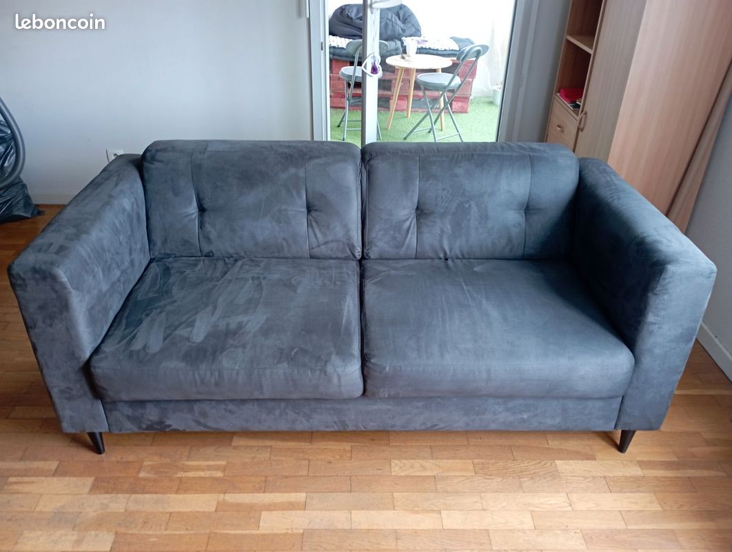 Canapé gris (image 1)