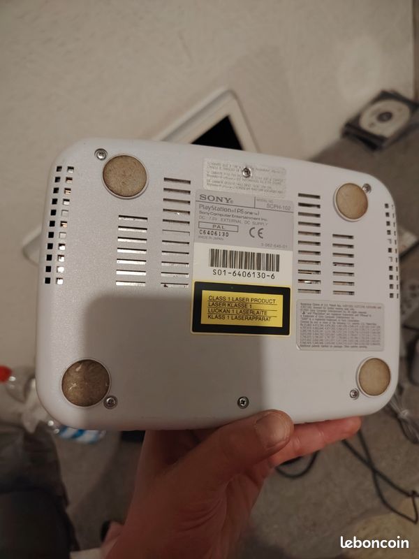Console Sony PlayStation PS One SCPH-102 PAL 2 manettes 2 jeux carte mémoire bon état (image 7)