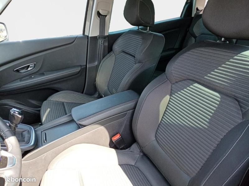 Renault Grand Scenic 1.7 Blue dCi 120ch Business 7 places (image 14)
