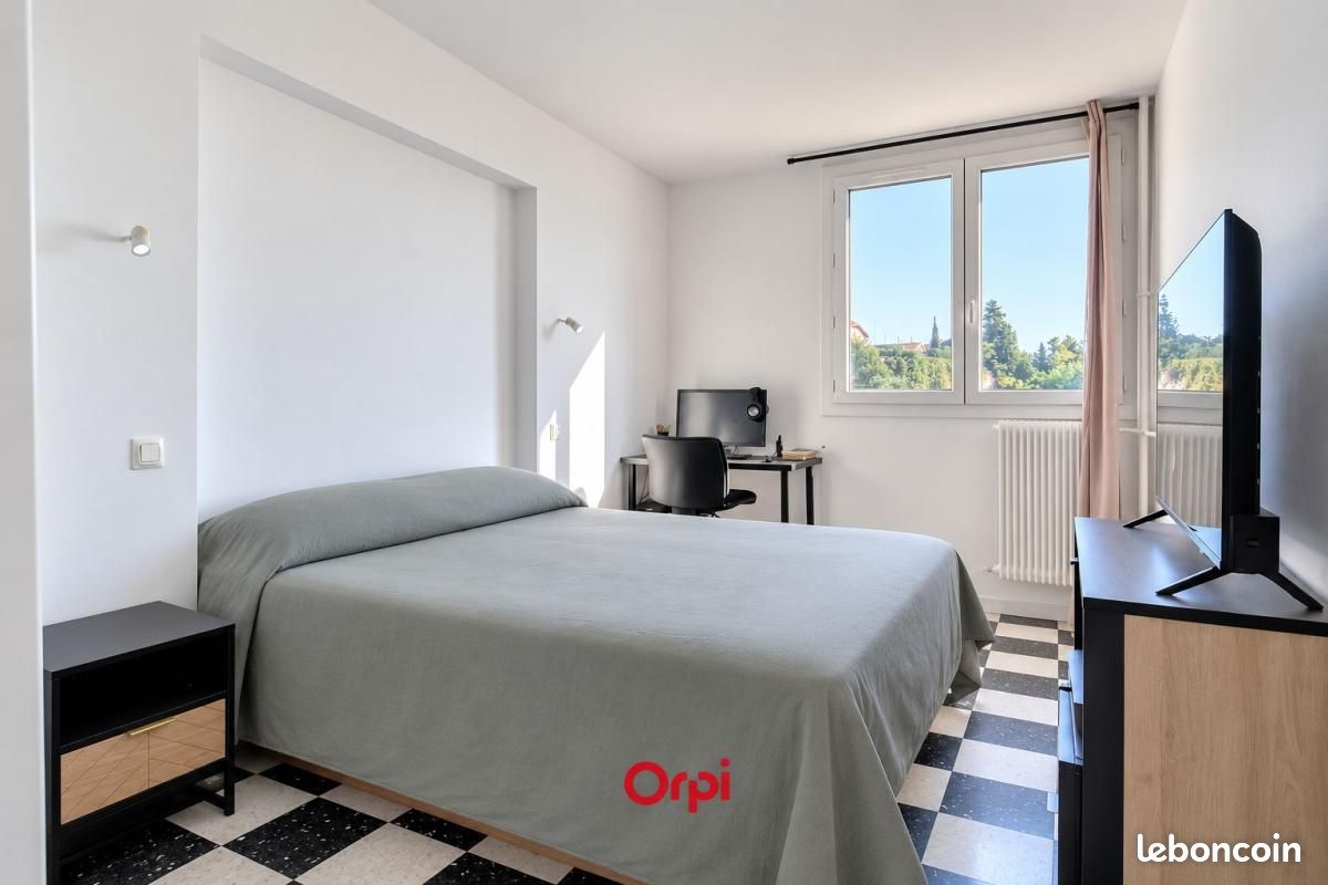 Appartement 4 pièces 72 m² · à Marseille · 72 m² · 162 000 €
