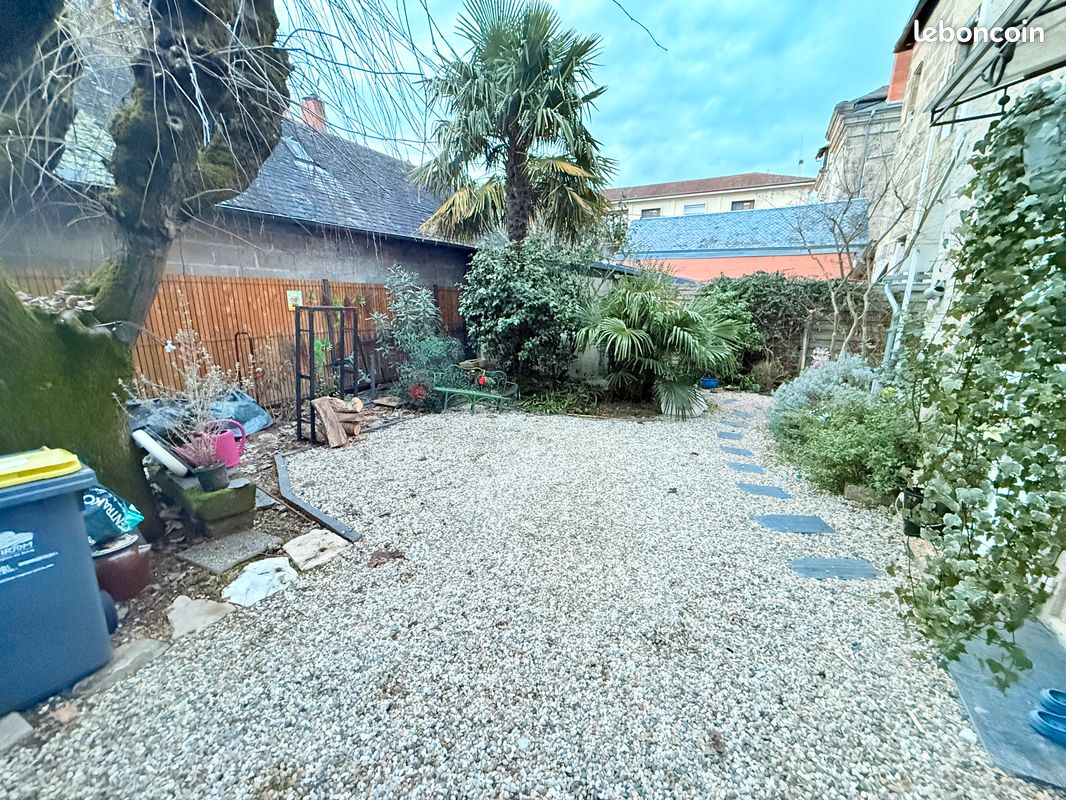Maison 6 pièces 132 m² · à Brive-la-Gaillarde · 132 m² · 365 000 €