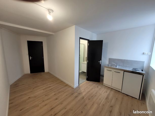 Studio meublé toutes charges comprises