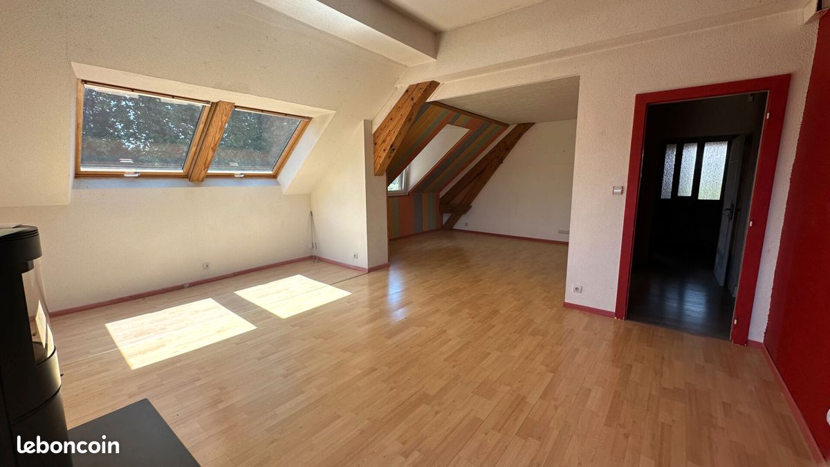 Appartement 6 pièces 136 m² · à Voujeaucourt · 136 m² · 89 900 €