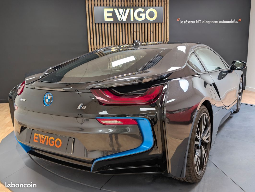 BMW I8 COUPE 1.5 362h 230 - HARMAN KARDON + CUIR BLANC + JANTES W (image 25)