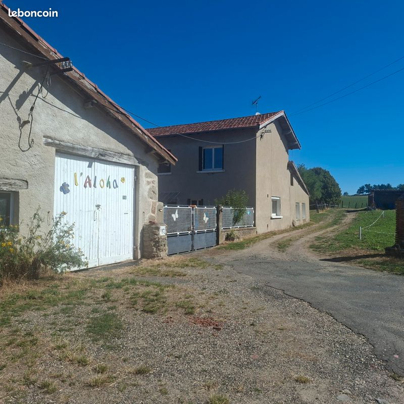 Maison 5 pièces 130 m² · à Saint-Héand · 130 m² · 230 000 €
