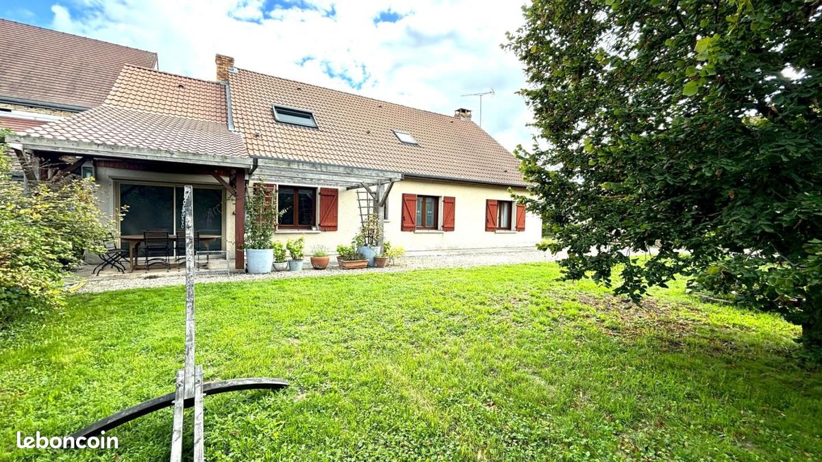 Maison 8 pièces 210 m² · à Is-sur-Tille · 210 m² · 340 000 €