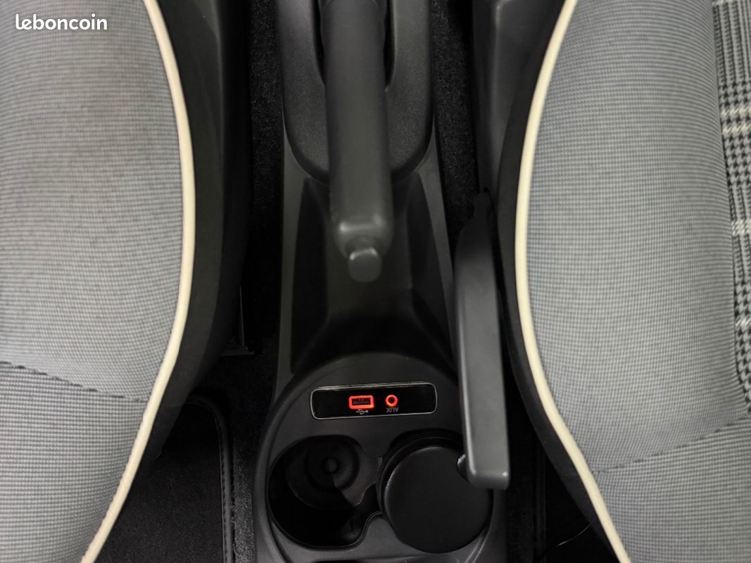 FIAT 500 1.2 8V 69 ch Lounge (image 25)