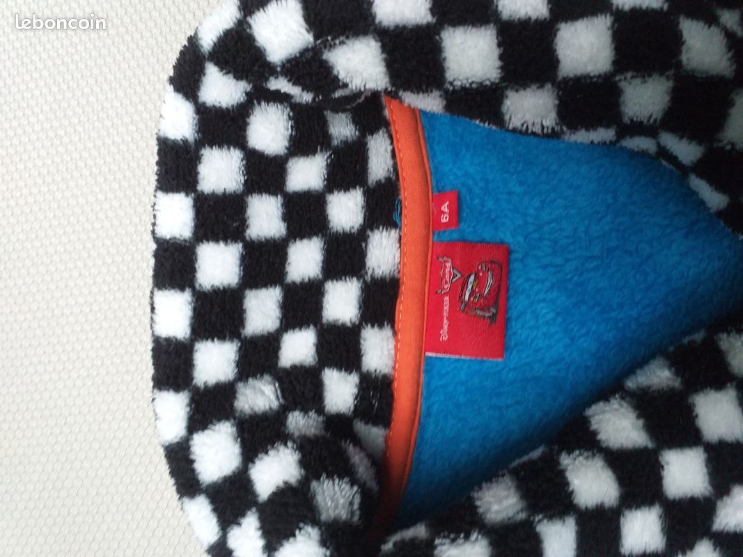 Robe de chambre CARS 6 ans (image 2)
