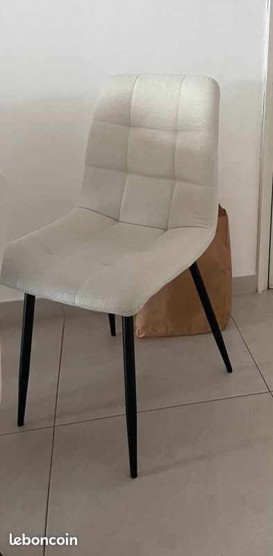 LOT 6 chaises (image 1)